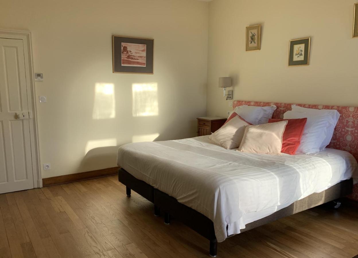 L'Abeaupiniere Bed & Breakfast Reboursin Rom bilde